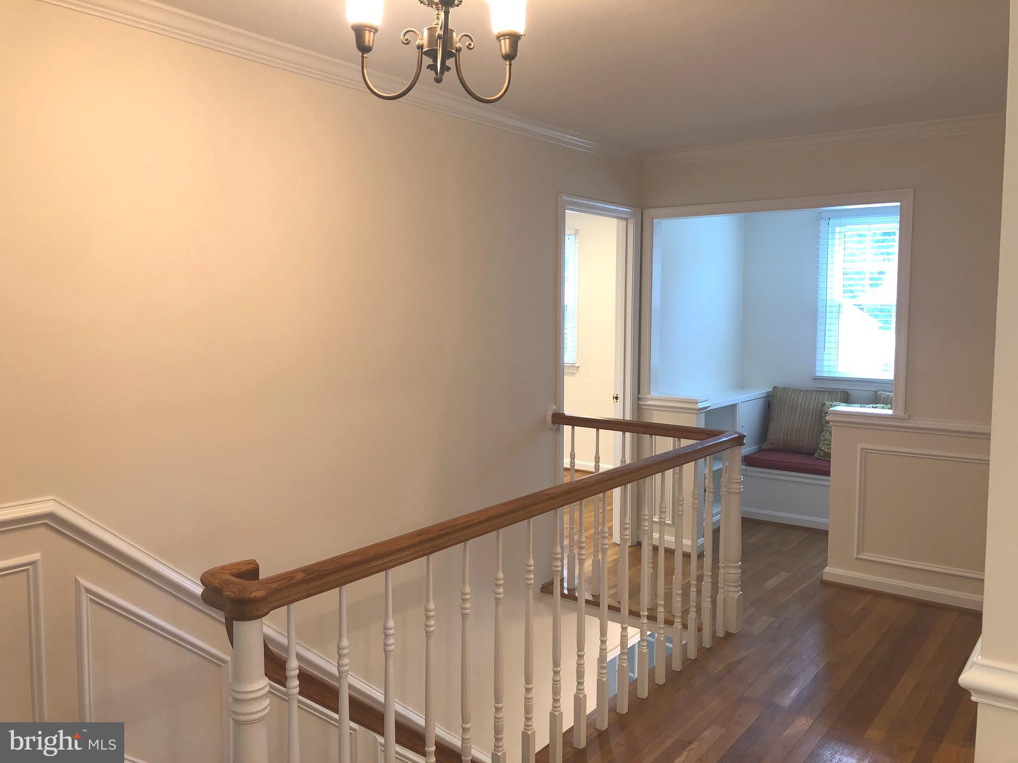 7327 Yates Court McLean, VA 22101 - Photo 15 of 34 Upper Level Hallway
