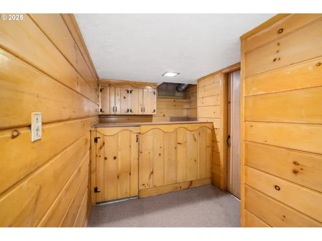 $849,900 | 660 Southwest Evans Street, Portland, OR 97219