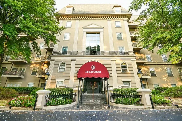 $3,400 | 2865 Lenox Road Northeast, Unit 407, Atlanta, GA 30324