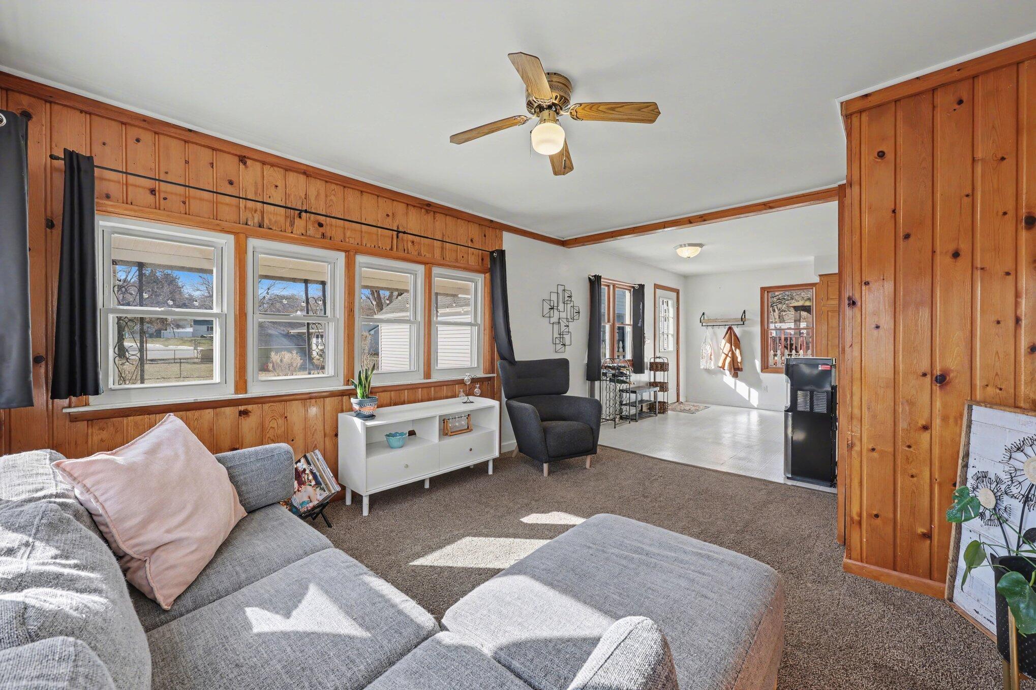 313 Territorial Road Manchester, MI 48158 - Photo 12 of 35 012_file_9856