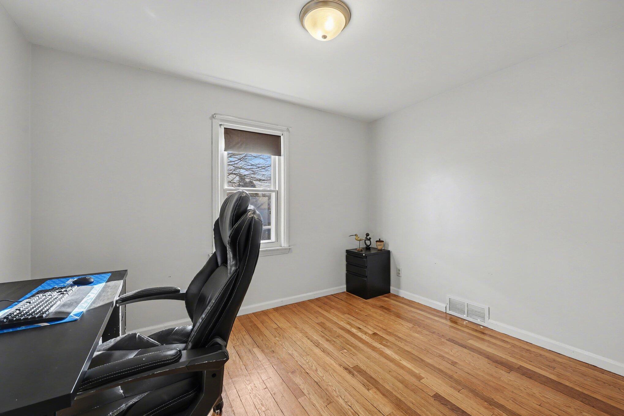 313 Territorial Road Manchester, MI 48158 - Photo 17 of 35 017_file_6232