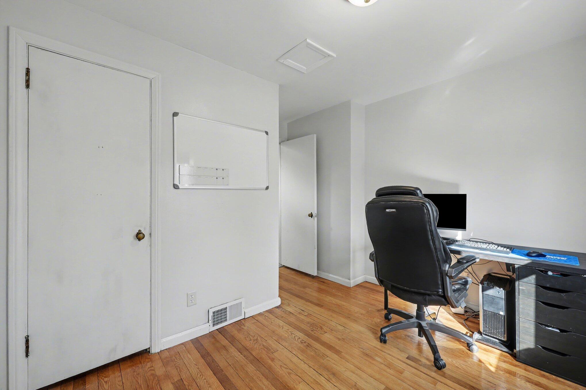 313 Territorial Road Manchester, MI 48158 - Photo 18 of 35 018_file_7123