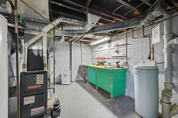 $295,000 | 313 Territorial Road, Manchester, MI 48158