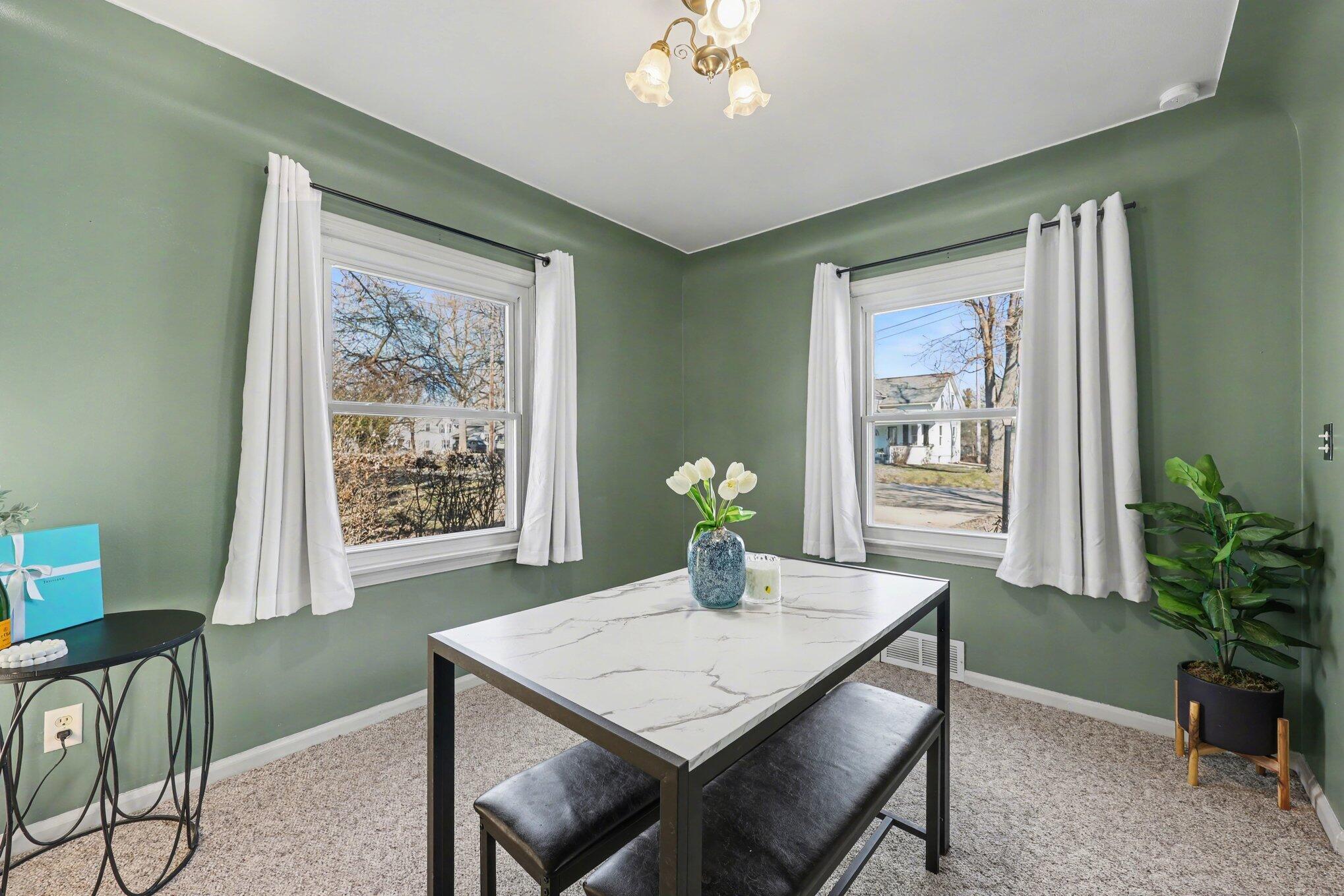 313 Territorial Road Manchester, MI 48158 - Photo 7 of 35 007_file_8223