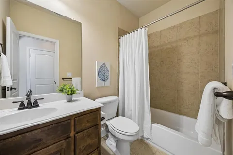 $875,000 | 2615 Trophy Club Drive, Trophy Club, TX 76262