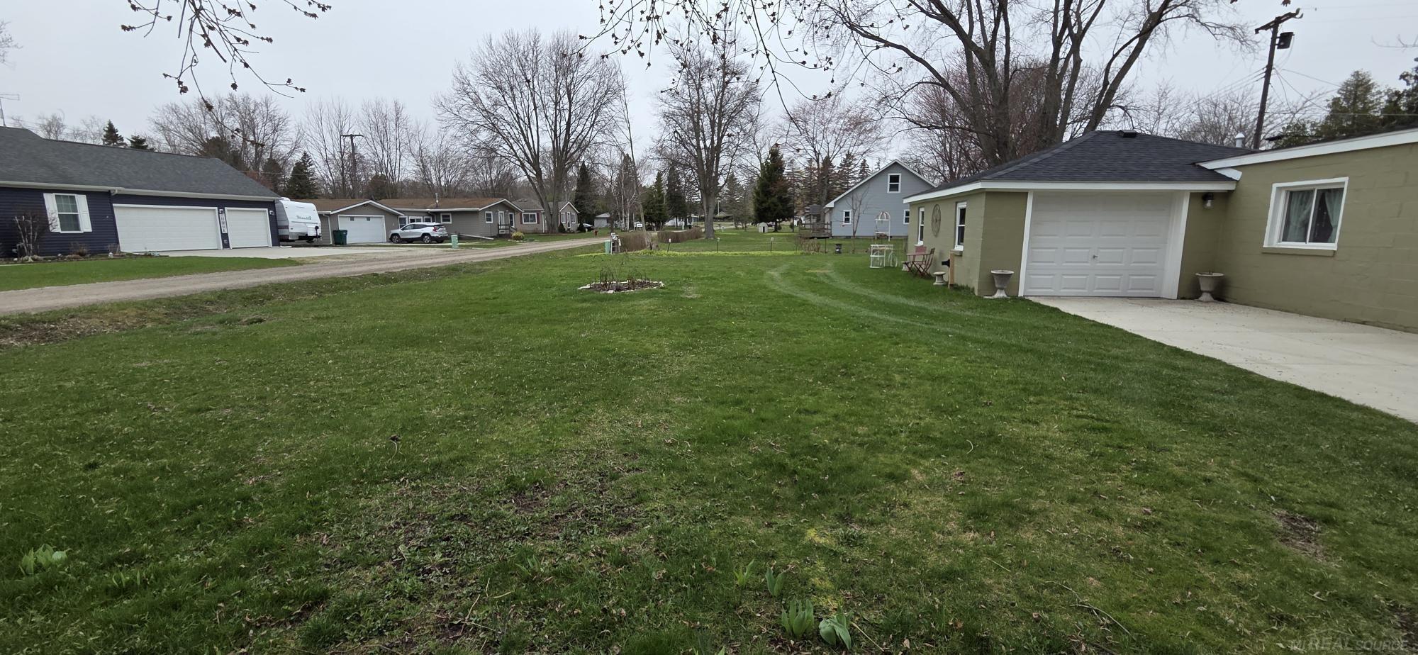 7354 Byron Road Lexington, MI 48450 - Photo 24 of 34