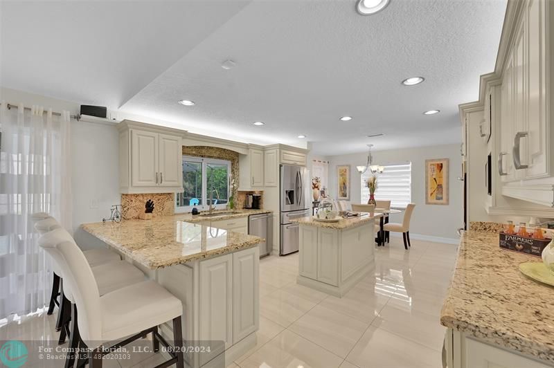 10882 Northwest 15th St