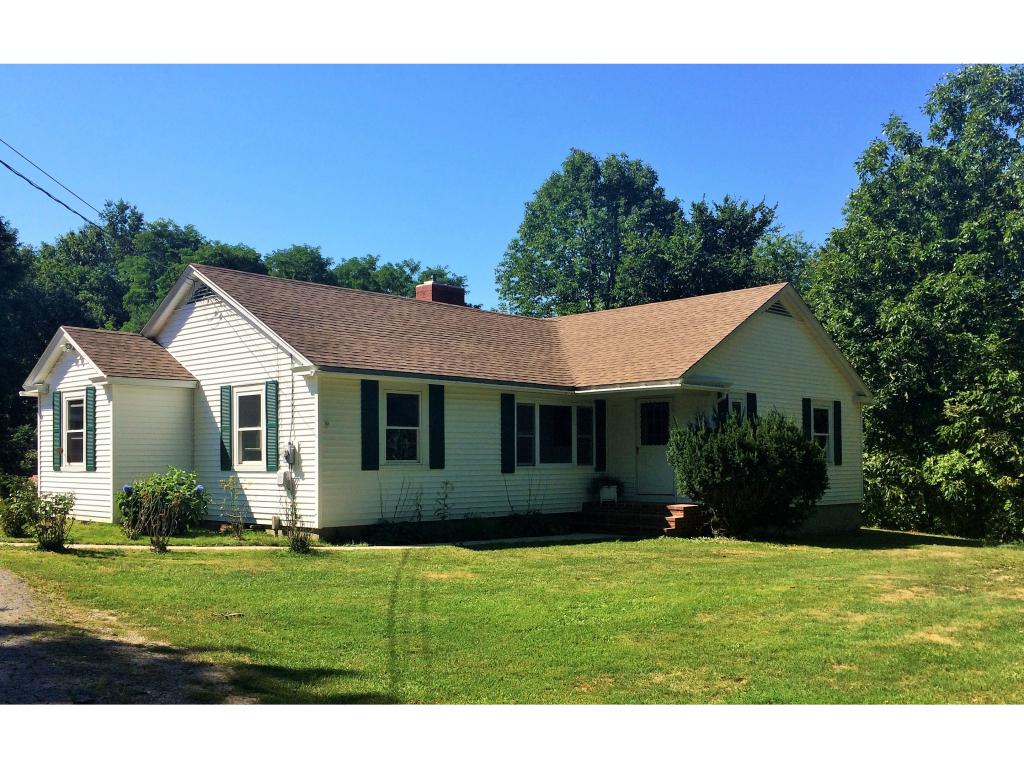 34 Brentwood Road Exeter, NH 03833 - Photo 1 of 26
