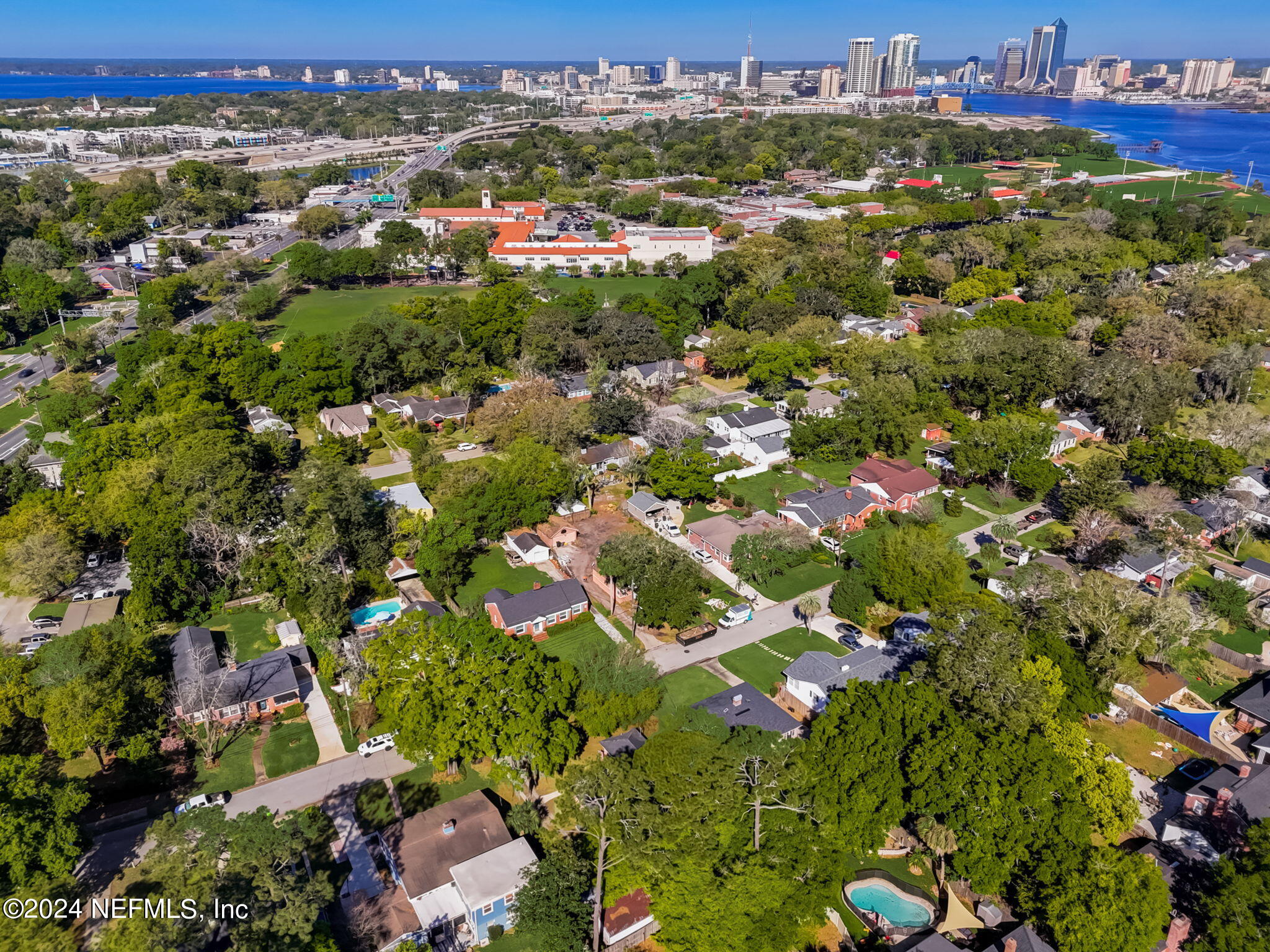 1435 Monticello Road Jacksonville, FL 32207 - Photo 32 of 33 a view of a city