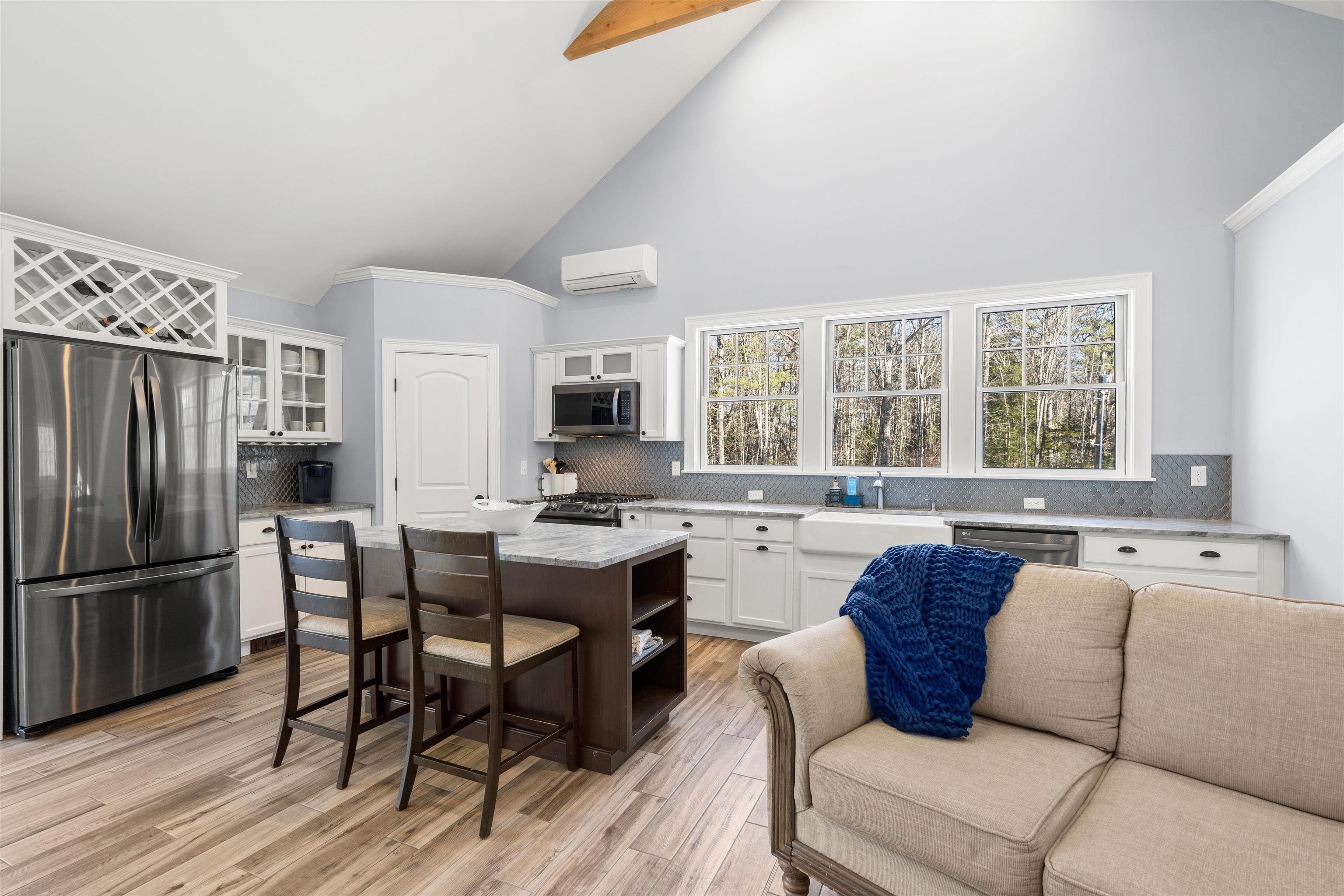 249 Old Goshen Road Conway, NH 03813 - Photo 4 of 38