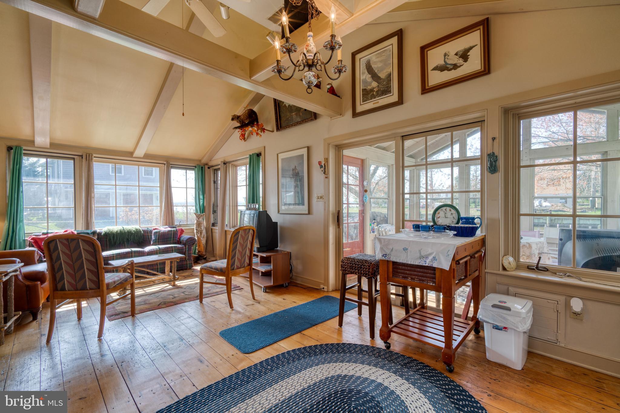 3 Little River Road Perryville, MD 21903 - Photo 7 of 22 Beautiful barnwood floors