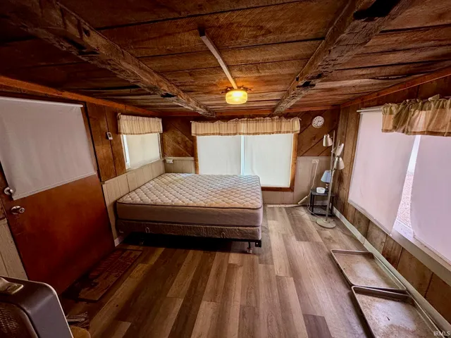 $75,000 | 5948 North 185 West, Patoka, IN 47666