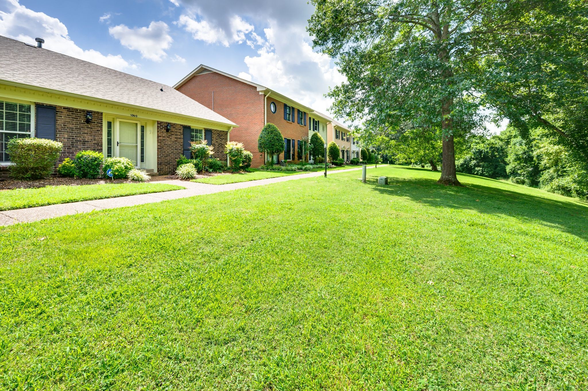 1090 General George Patton Road Nashville, TN 37221 - Photo 3 of 52