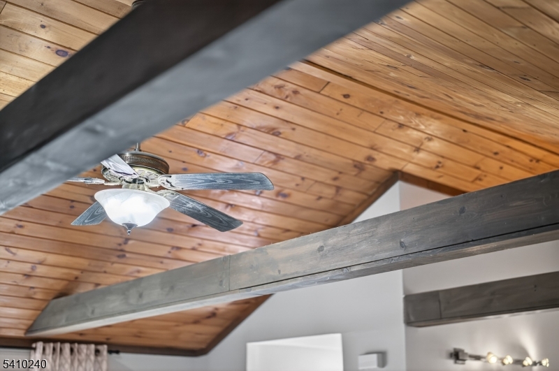 5 Birch Road Andover, NJ 07821 - Photo 21 of 41