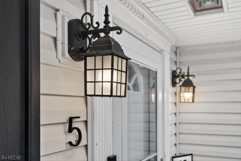 5 Birch Road Andover, NJ 07821 - Photo 7 of 41 a view of a entryway