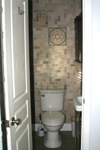 $679,000 | 815 Southeast Stafford Drive, Stuart, FL 34996