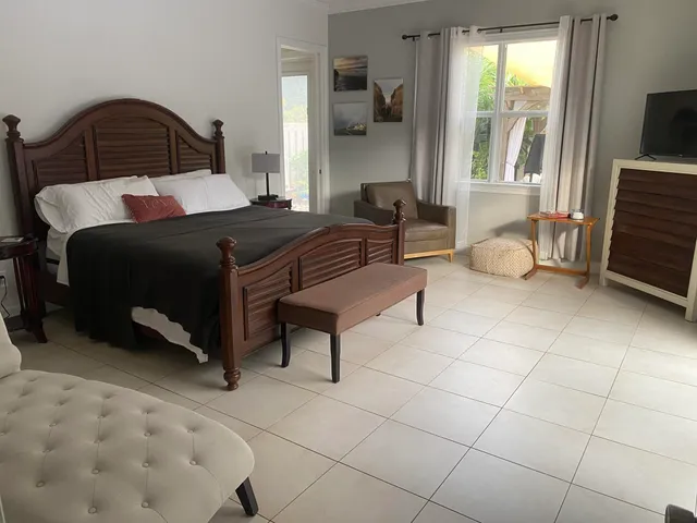 $679,000 | 815 Southeast Stafford Drive, Stuart, FL 34996