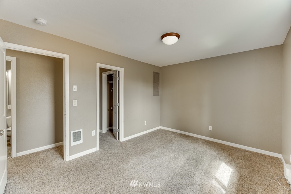 6314 Rockefeller Avenue Everett, WA 98203 - Photo 12 of 36