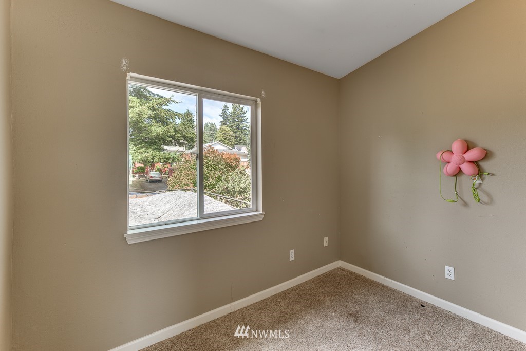 6314 Rockefeller Avenue Everett, WA 98203 - Photo 22 of 36