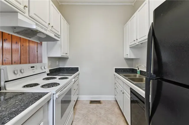 $395,000 | 920-22 Lafayette Street, Gretna, LA 70053