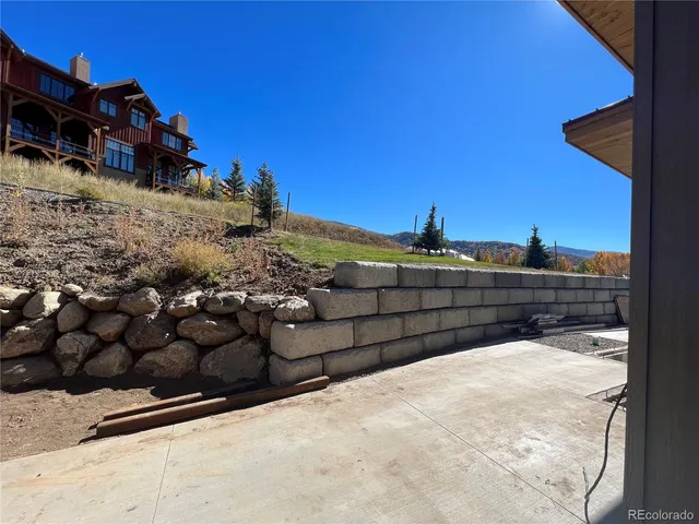 a view of a street view