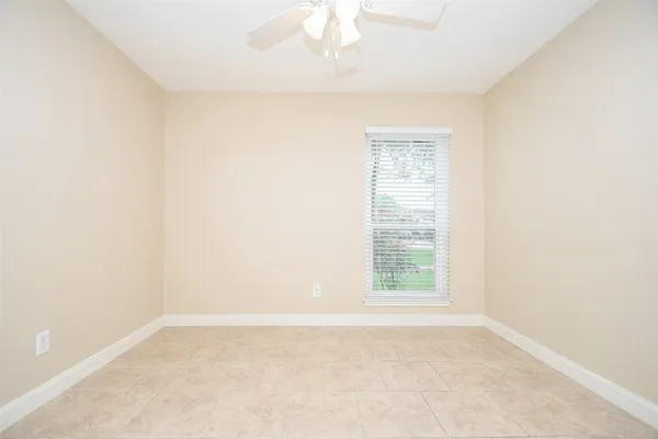 $1,975 | 710 North Fork Court, Katy, TX 77450