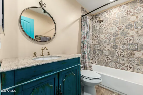 $1,799,999 | 27194 North Bear Paw Pass, San Tan Valley, AZ 85144