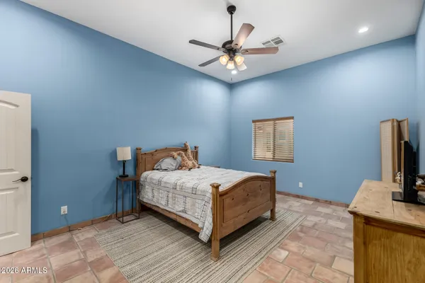 $1,799,999 | 27194 North Bear Paw Pass, San Tan Valley, AZ 85144