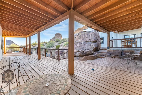 $1,799,999 | 27194 North Bear Paw Pass, San Tan Valley, AZ 85144