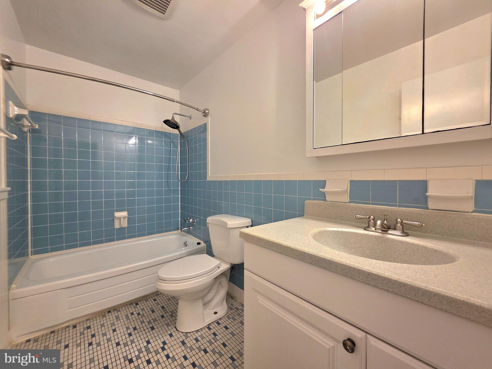 2215 Collingwood Road Alexandria, VA 22308 - Photo 24 of 40