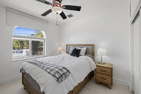 $1,445,000 | 13621 Southwest 16th Street, Davie, FL 33325