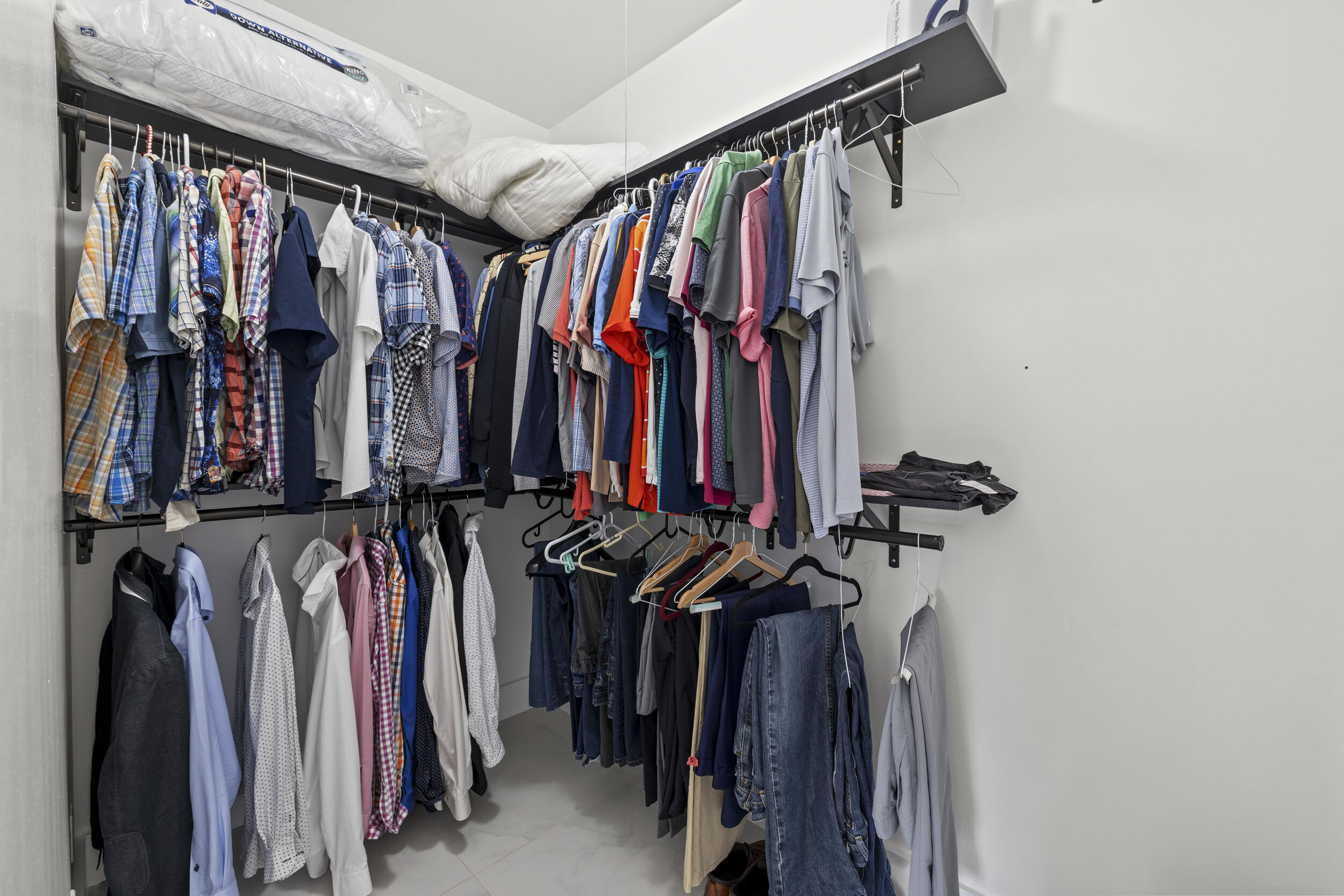 13621 Southwest 16th Street Davie, FL 33325 - Photo 23 of 36 Walk in