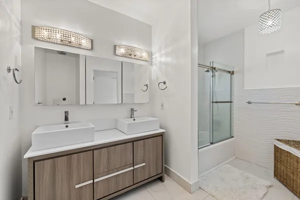 $1,445,000 | 13621 Southwest 16th Street, Davie, FL 33325