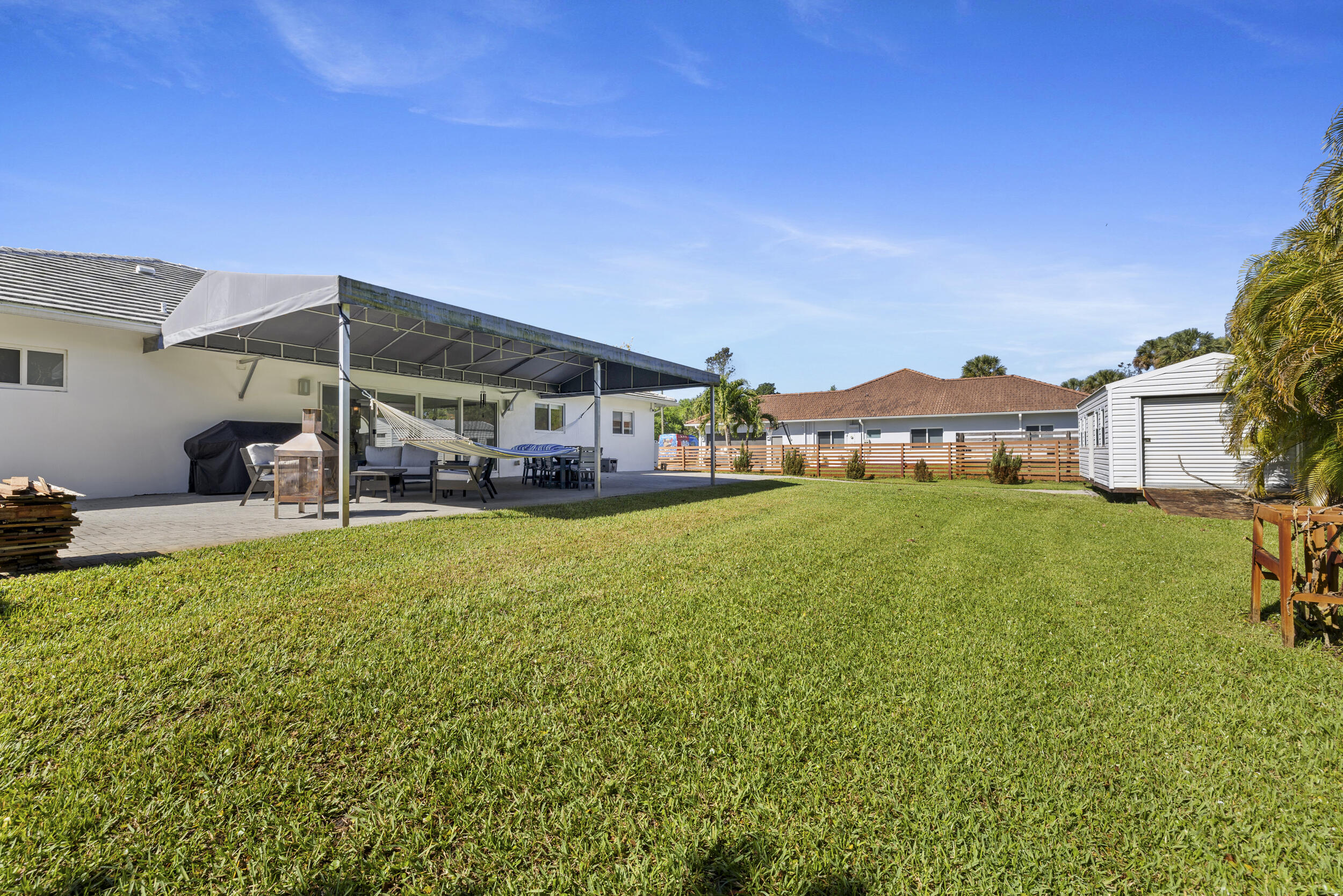 13621 Southwest 16th Street Davie, FL 33325 - Photo 30 of 36 Backyard