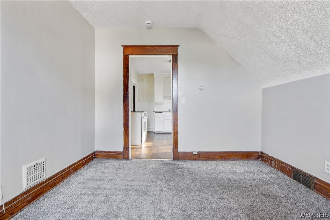129 Roma Avenue Buffalo, NY 14215 - Photo 21 of 30