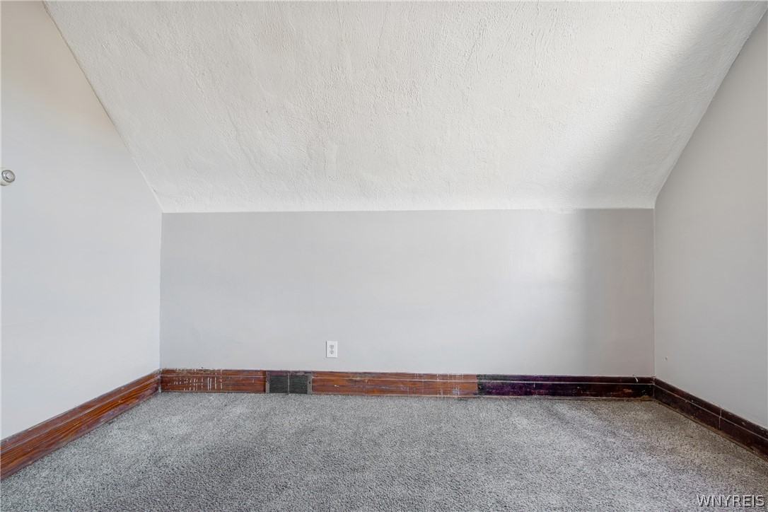 129 Roma Avenue Buffalo, NY 14215 - Photo 22 of 30