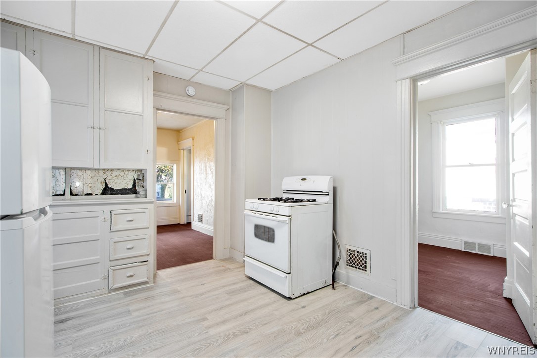 129 Roma Avenue Buffalo, NY 14215 - Photo 10 of 30