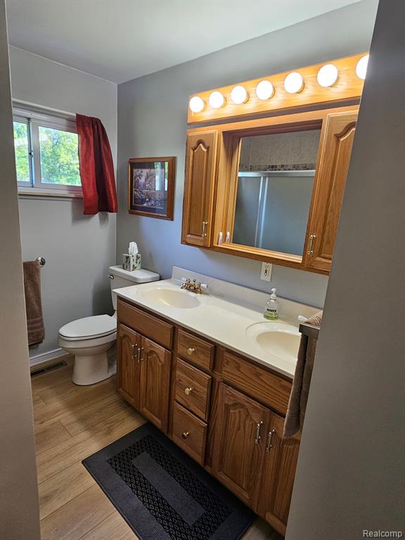 9382 Corunna Road Swartz Creek, MI 48473 - Photo 41 of 48 Gallery Image 41
