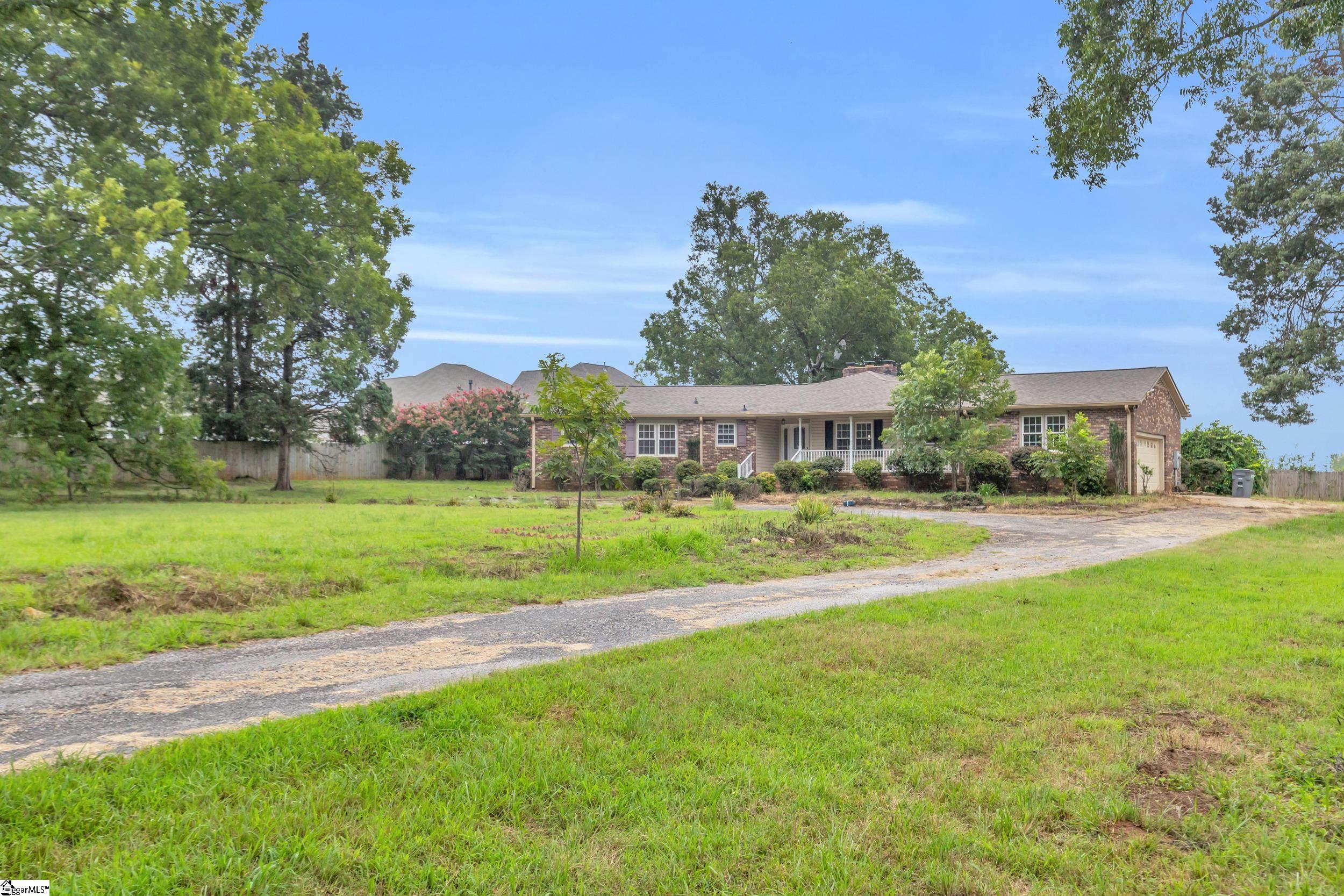 1806 Fork Shoals Road Greenville, SC 29605 - Photo 27 of 34 Gallery Image 27