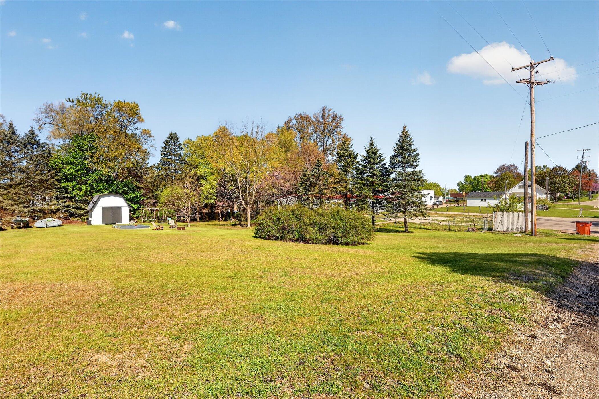 1028 Alderman Street Belding, MI 48809 - Photo 33 of 54 33-1028-Alderman-St-WindowStill-Photogra