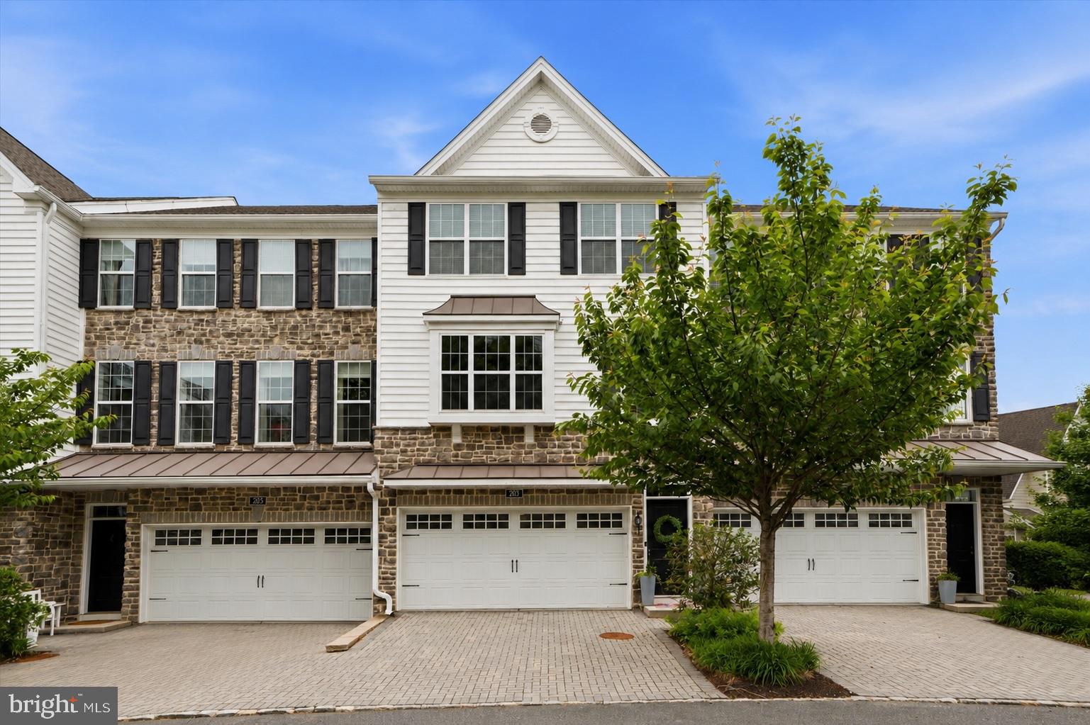 203 Corvus Circle Springfield, PA 19064 - Photo 1 of 41
