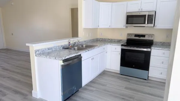 $2,400 | 4262 Southwest Jared Street, Port St. Lucie, FL 34953