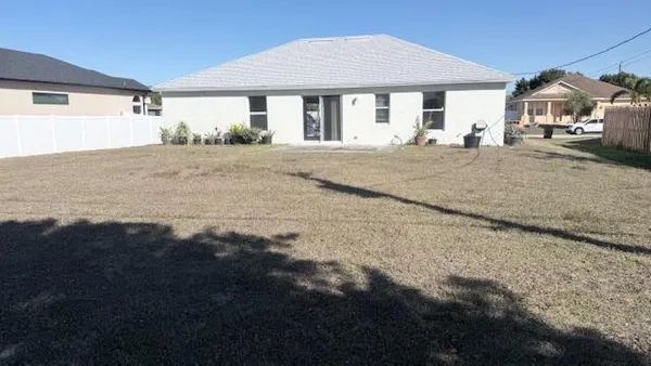 $2,400 | 4262 Southwest Jared Street, Port St. Lucie, FL 34953