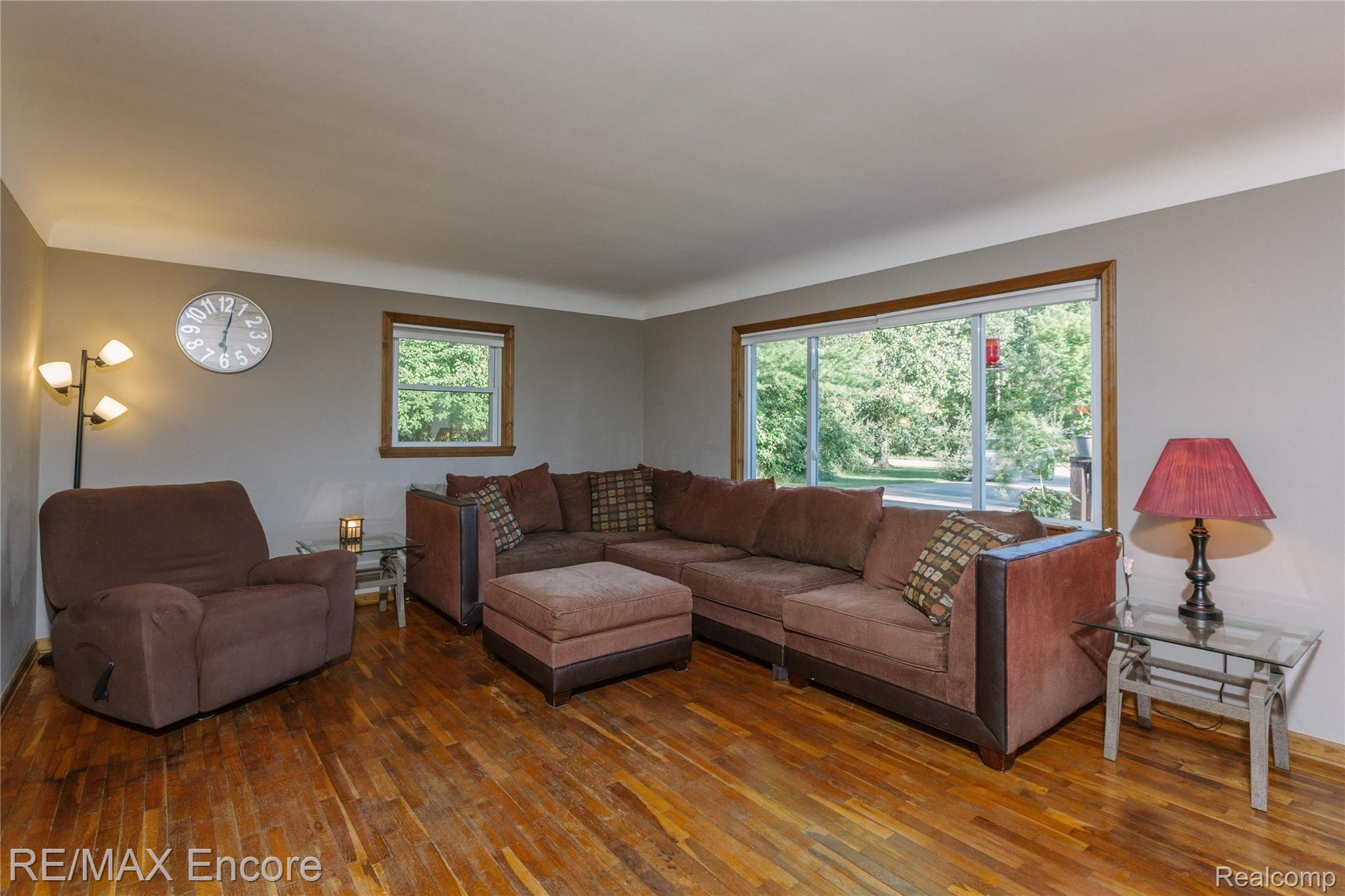 303 East Barnes Road Fostoria, MI 48435 - Photo 9 of 34 2020.08