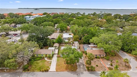 $498,500 | 1438 Santa Anna Drive, Dunedin, FL 34698