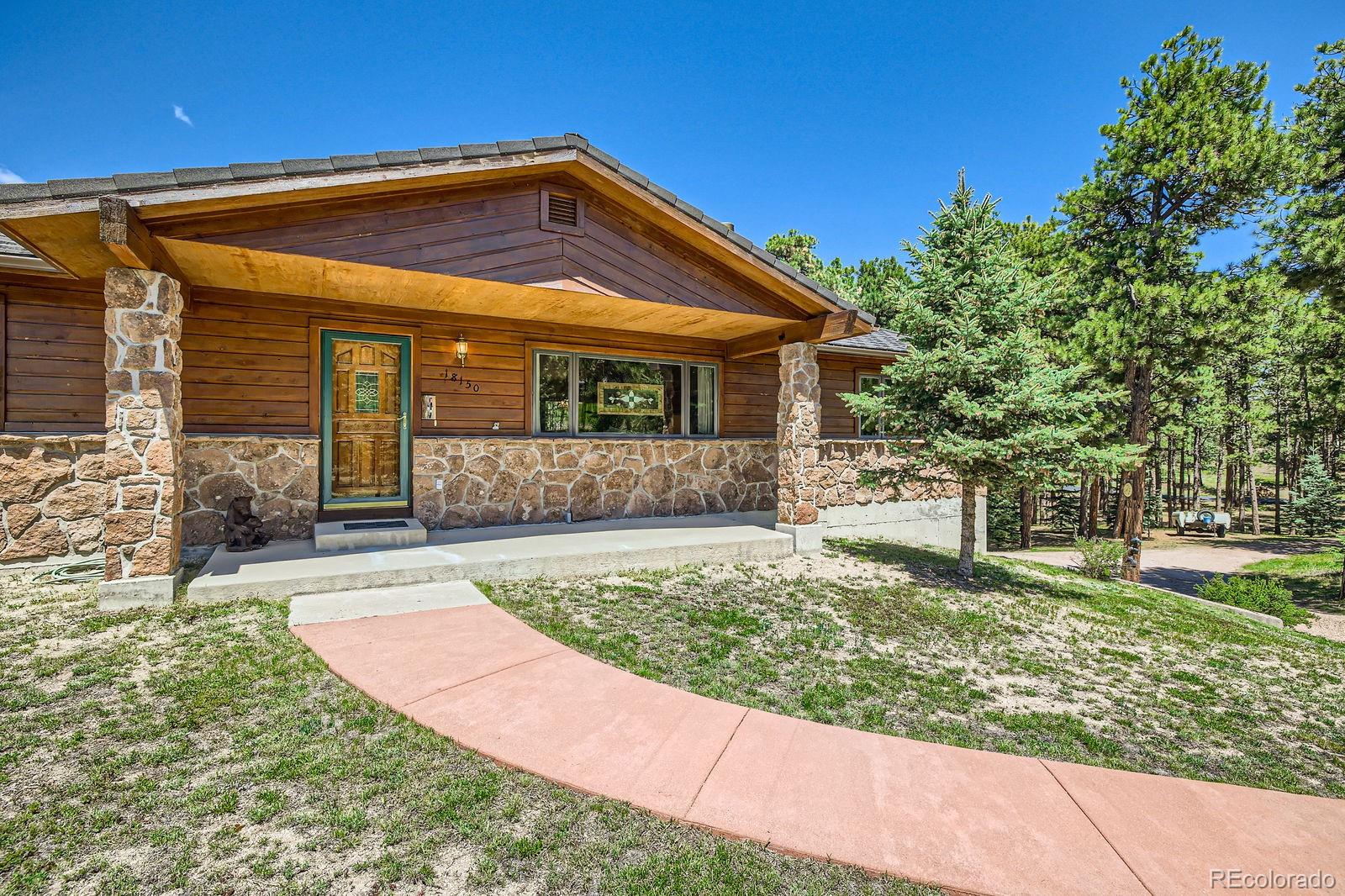 18150 Martingale Road Monument, CO 80132 - Photo 3 of 31 Gallery Image 3