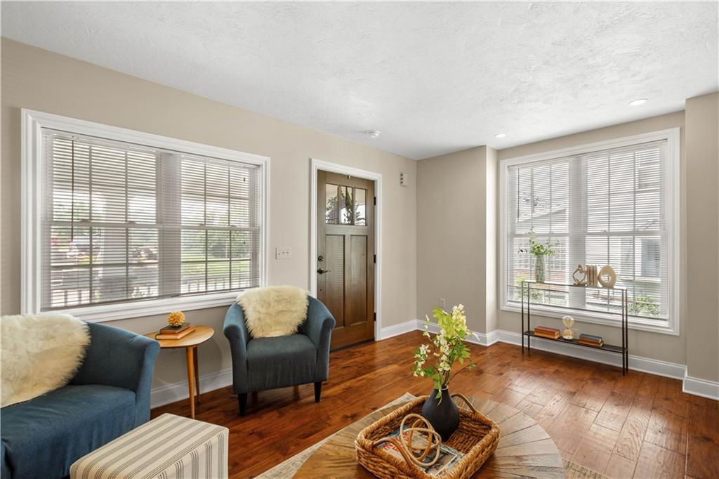 445-447 Georgetown Road Lawrence, PA 15055 - Photo 10 of 37 Gallery Image 10