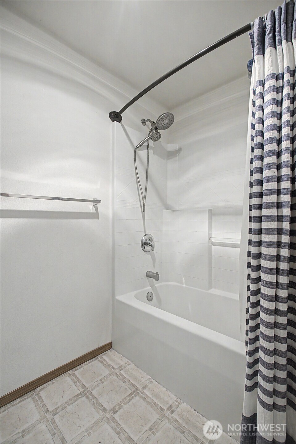 10548 179th Avenue Southwest Rochester, WA 98579 - Photo 22 of 36
