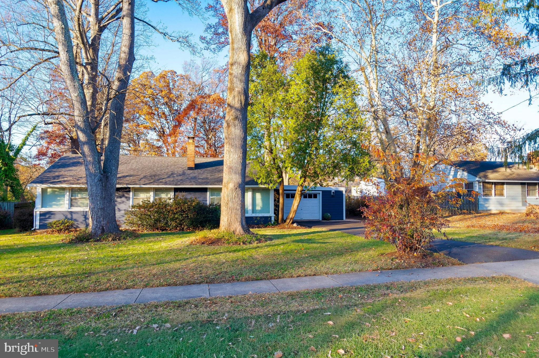 7014 Oak Ridge Road Falls Church, VA 22042 - Photo 4 of 45