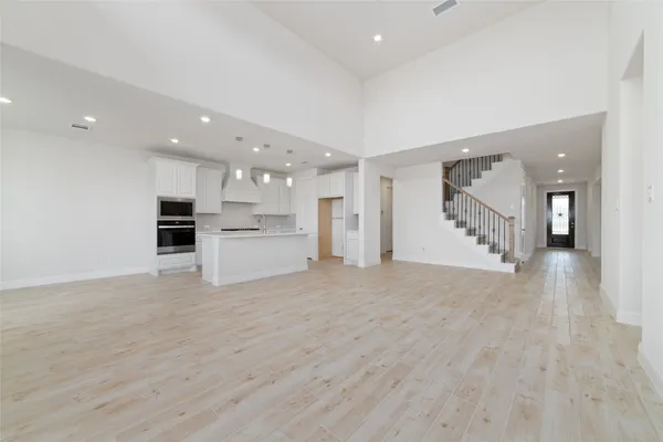 $557,000 | 1911 Hickory Grv Lane, Tomball, TX 77375